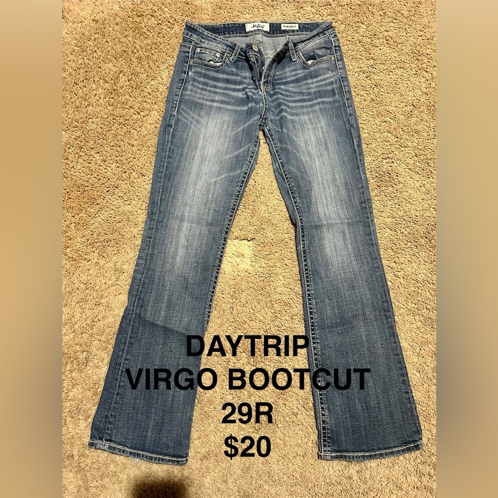 Daytrip Bootcut Jeans - Classic Blue
